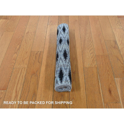 Modern and Contemporary Wool & Pure Silk Hand Knotted Rug Grey No Border 1.9X2.0 -O078019