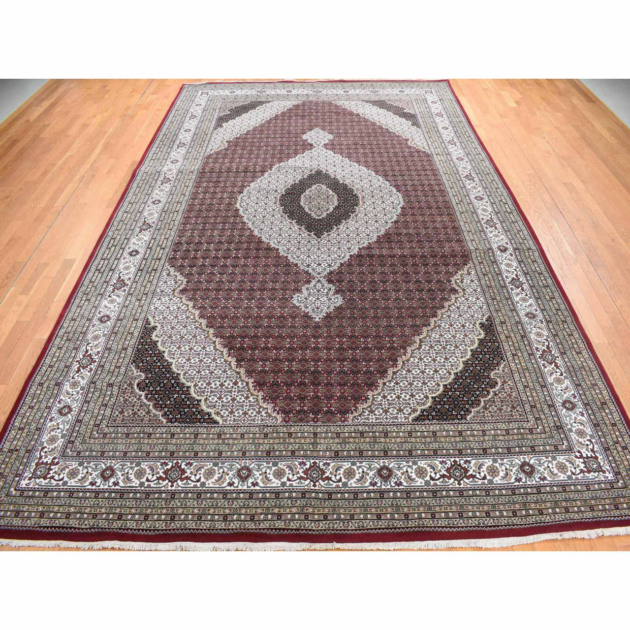 Red 10'0" x 16'0" Fine Oriental Hand knotted Wool Rug -O078032