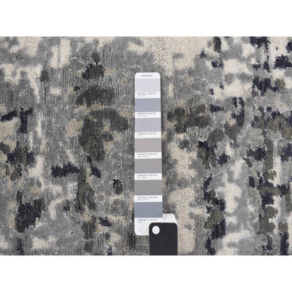 Modern and Contemporary Wool & Silk Hand Knotted Rug Grey No Border 2.7X5.9 -O078051
