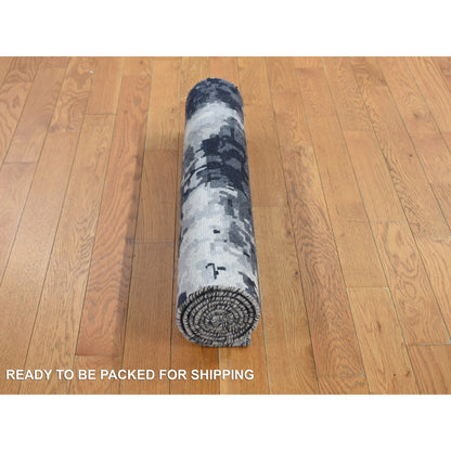 Modern and Contemporary Wool & Silk Hand Knotted Rug Grey No Border 2.7X5.9 -O078051