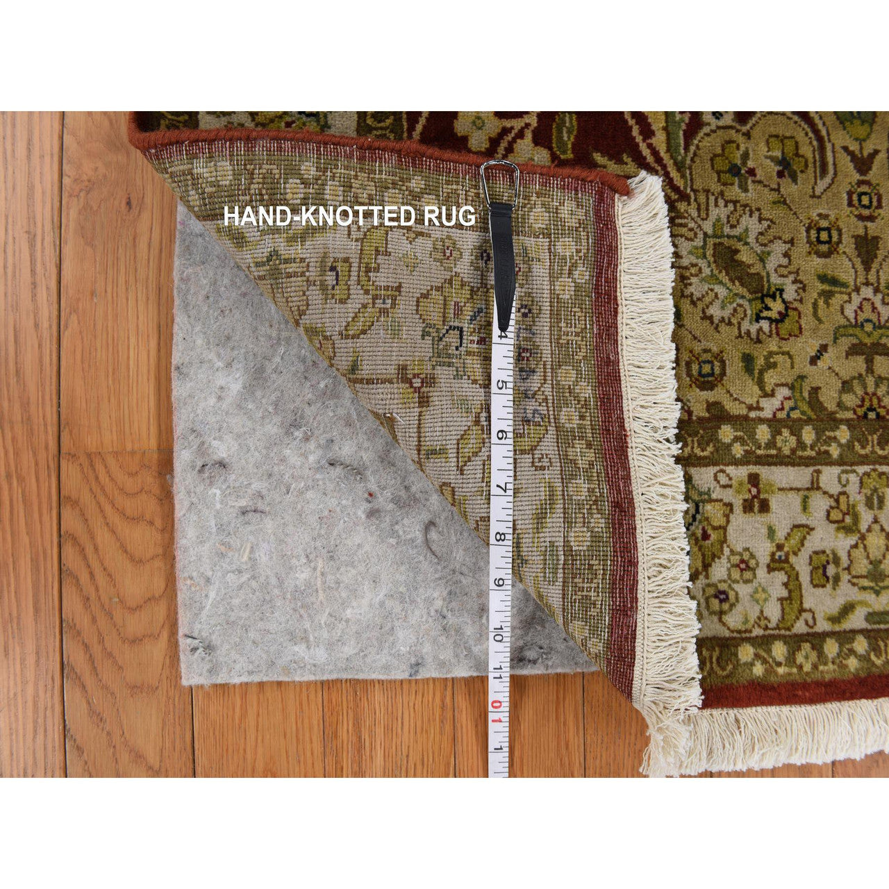 Red 3'1" x 5'0" Fine Oriental Hand knotted Wool Rug - Sku: O078361