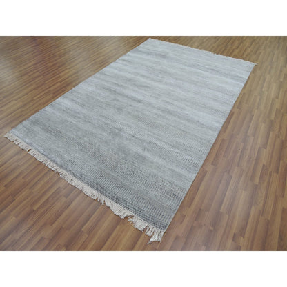 Modern and Contemporary Wool & Silk Hand Knotted Rug Grey No Border 6.0X9.2 -O079124