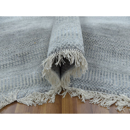 Modern and Contemporary Wool & Silk Hand Knotted Rug Grey No Border 6.0X9.2 -O079124