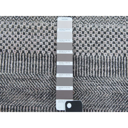 Modern and Contemporary Wool & Silk Hand Knotted Rug Grey No Border 2.8X10.2 -O079140