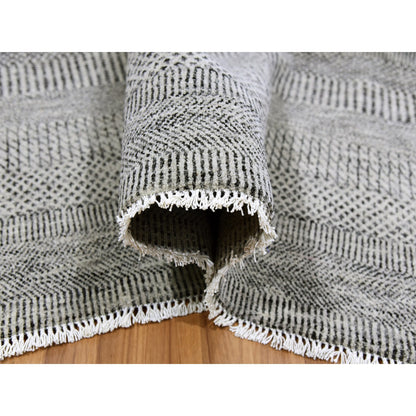 Modern and Contemporary Wool Hand Knotted Rug Grey No Border 8.0X10.0 -O079558