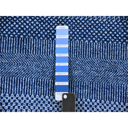 Modern and Contemporary Wool & Silk Hand Knotted Rug Blue No Border 2.7X11.11 -O079624