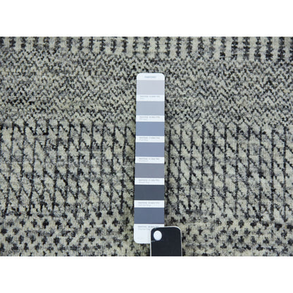 Modern and Contemporary Wool Hand Knotted Rug Grey No Border 2.5X27.11 -O079700