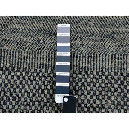 Modern and Contemporary Wool Hand Knotted Rug Grey No Border 5.10X5.10 -O079759