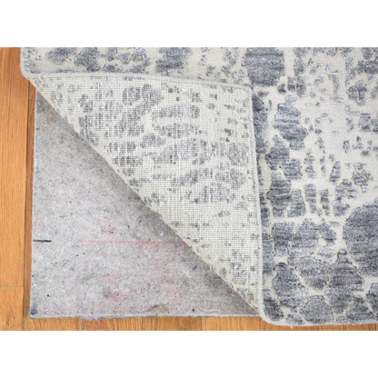 Modern and Contemporary Wool & Silk Hand Knotted Rug Ivory No Border 4.0X6.0 -O080077