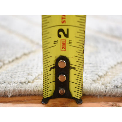 Modern and Contemporary Wool & Silk Hand Knotted Rug Grey No Border 2.0X3.0 -O080353