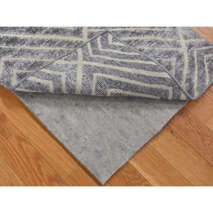 Modern and Contemporary Wool & Silk Hand Knotted Rug Grey No Border 2.0X3.0 -O080374