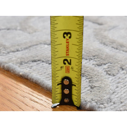 Modern and Contemporary Wool & Silk Hand Knotted Rug Grey No Border 2.0X2.10 -O080423