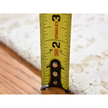 Modern and Contemporary Wool & Silk Hand Knotted Rug Ivory No Border 2.0X3.0 -O080430