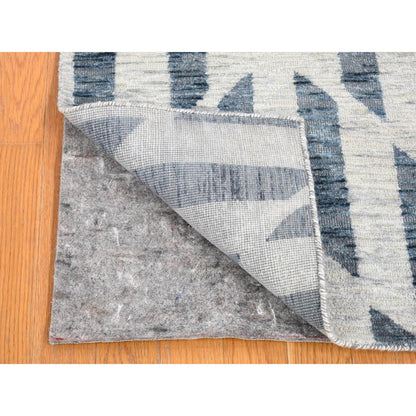 Modern and Contemporary Wool & Silk Hand Knotted Rug Ivory No Border 2.1X3.2 -O080460