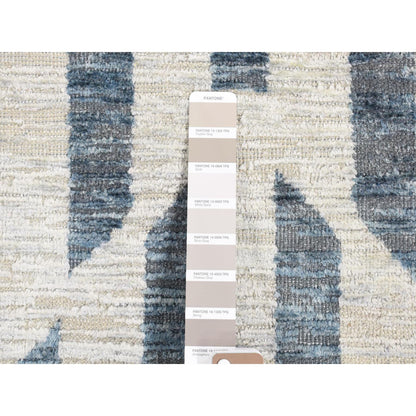 Modern and Contemporary Wool & Silk Hand Knotted Rug Ivory No Border 2.1X3.2 -O080460