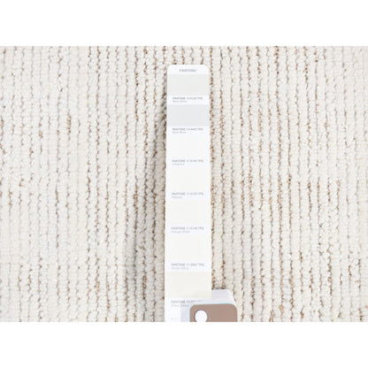 Modern and Contemporary Wool & Silk Hand Knotted Rug Ivory No Border 1.5X2.0 -O080471