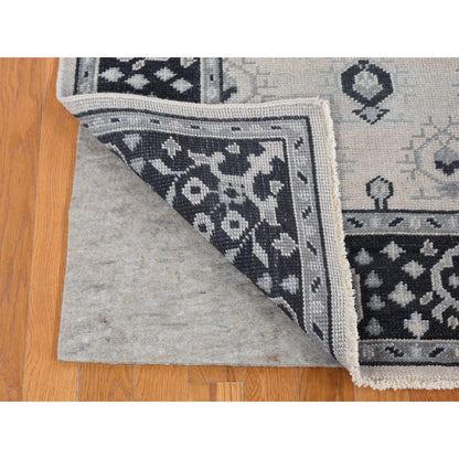 Oushak And Peshawar Wool Hand Knotted Rug Ivory Black 6.0X9.0 -O080504