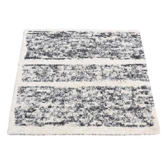 Modern and Contemporary Wool Hand Knotted Rug Black No Border 3.0X3.0 -O080751