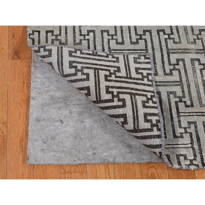 Modern and Contemporary Wool & Silk Hand Knotted Rug Grey No Border 7.10X10.3 -O080832