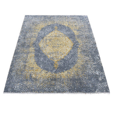 Transitional Wool & Pure Silk Hand Knotted Rug Grey No Border 5.2X7.0 -O080962