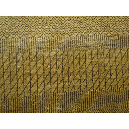 Modern and Contemporary Wool & Silk Hand Knotted Rug Brown 6.1x9.6 -O083213