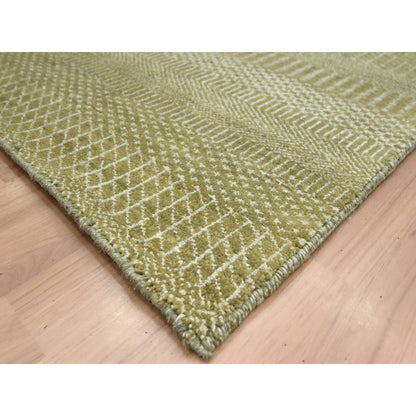 Modern and Contemporary Wool & Silk Hand Knotted Rug Brown 6.0x8.9 -O083215