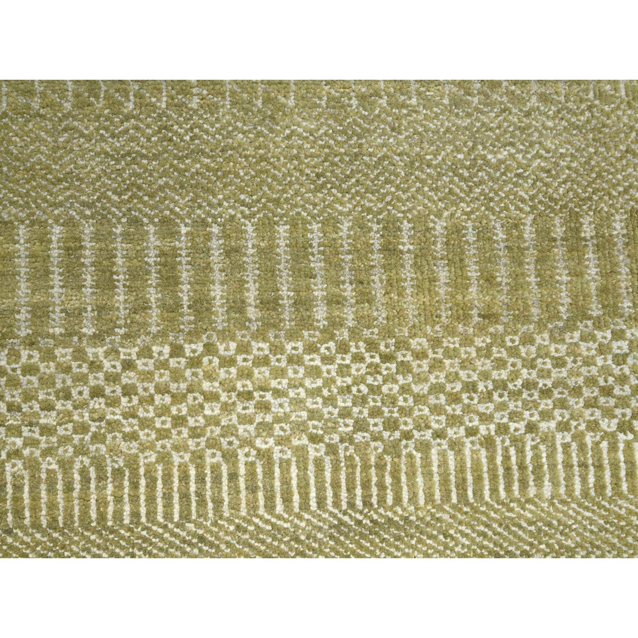 Brown 6'0" x 8'9" Modern and Contemporary Hand knotted Wool/Silk Rug - Sku: O083215