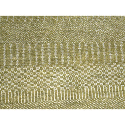 Modern and Contemporary Wool & Silk Hand Knotted Rug Brown 6.0x8.9 -O083215