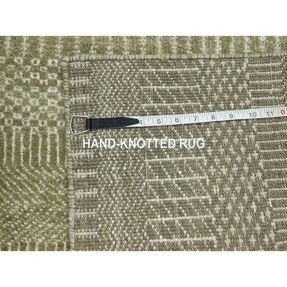 Modern and Contemporary Wool & Silk Hand Knotted Rug Brown 4.9x6.9 -O083216