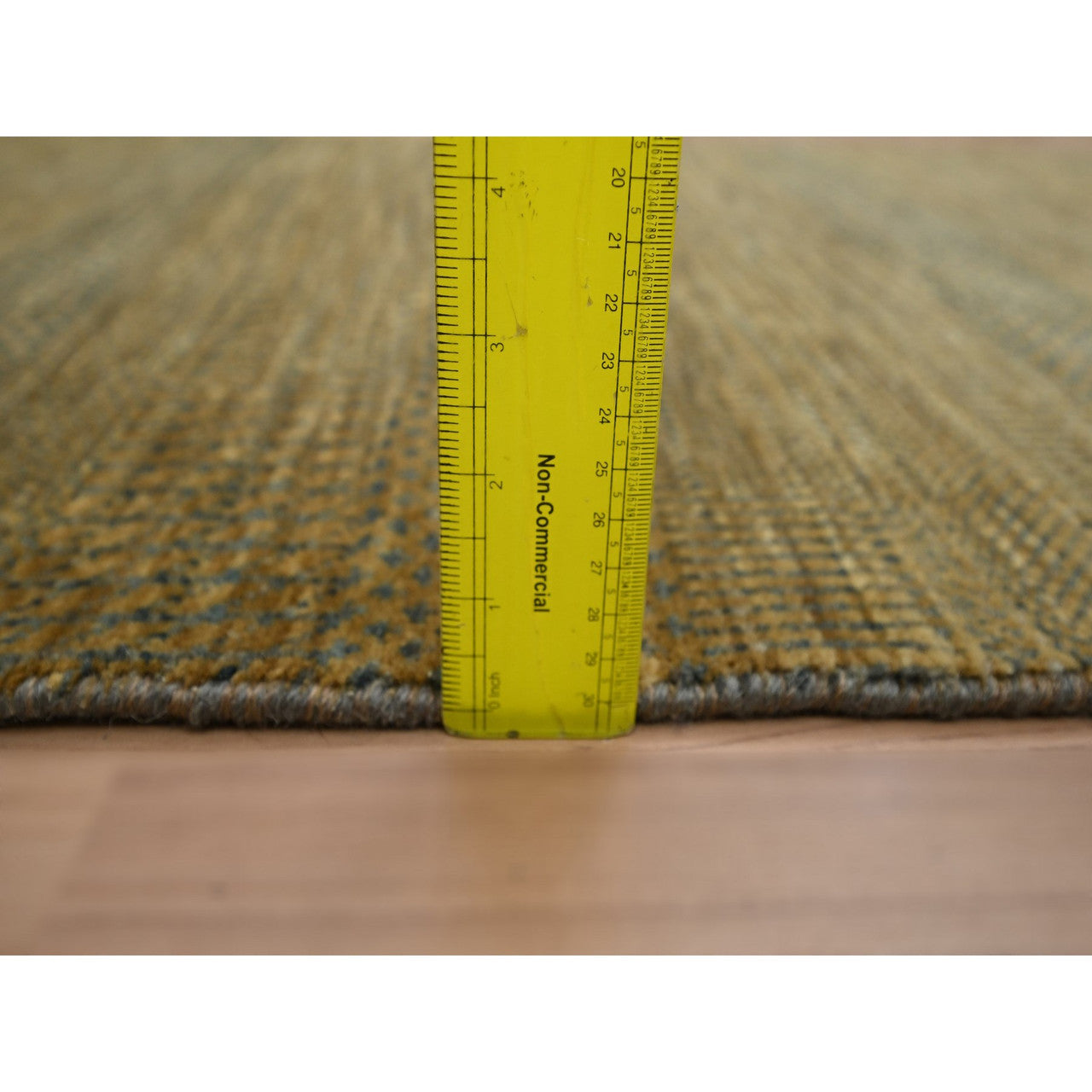 Brown 2'8" x 8'0" Modern and Contemporary Hand knotted Wool/Silk Rug - Sku: O083228