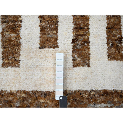 Modern and Contemporary Wool Hand Knotted Rug Brown No Border 8.0X8.0 -O084244