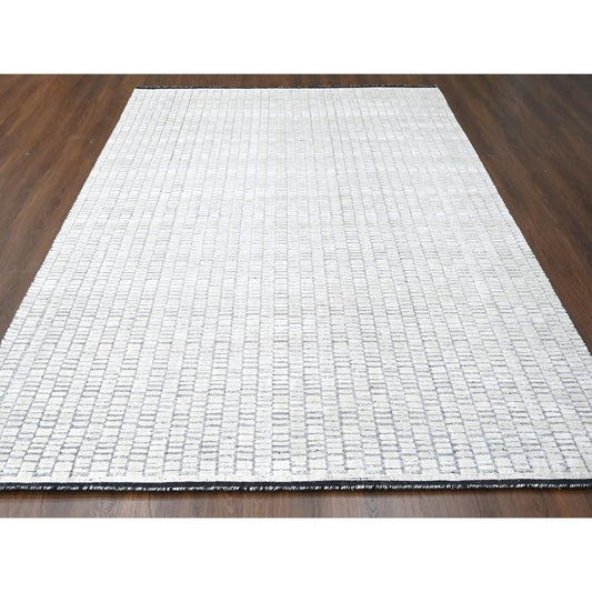 Modern and Contemporary Wool and Plant based Silk Hand Loomed Rug Ivory No Border 9.0X12.1 -O084412