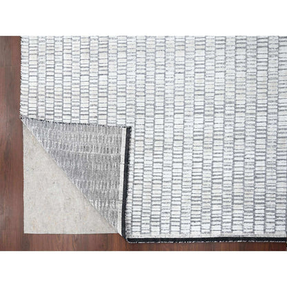 Modern and Contemporary Wool and Plant based Silk Hand Loomed Rug Ivory No Border 9.0X12.1 -O084412