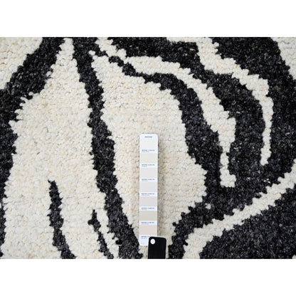 Modern and Contemporary Wool Hand Knotted Rug Ivory No Border 8.0X8.0 -O084435