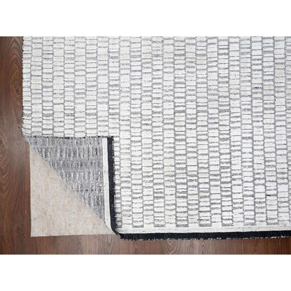 Modern and Contemporary Wool and Plant based Silk Hand Loomed Rug Ivory No Border 14.2X18.0 -O084588