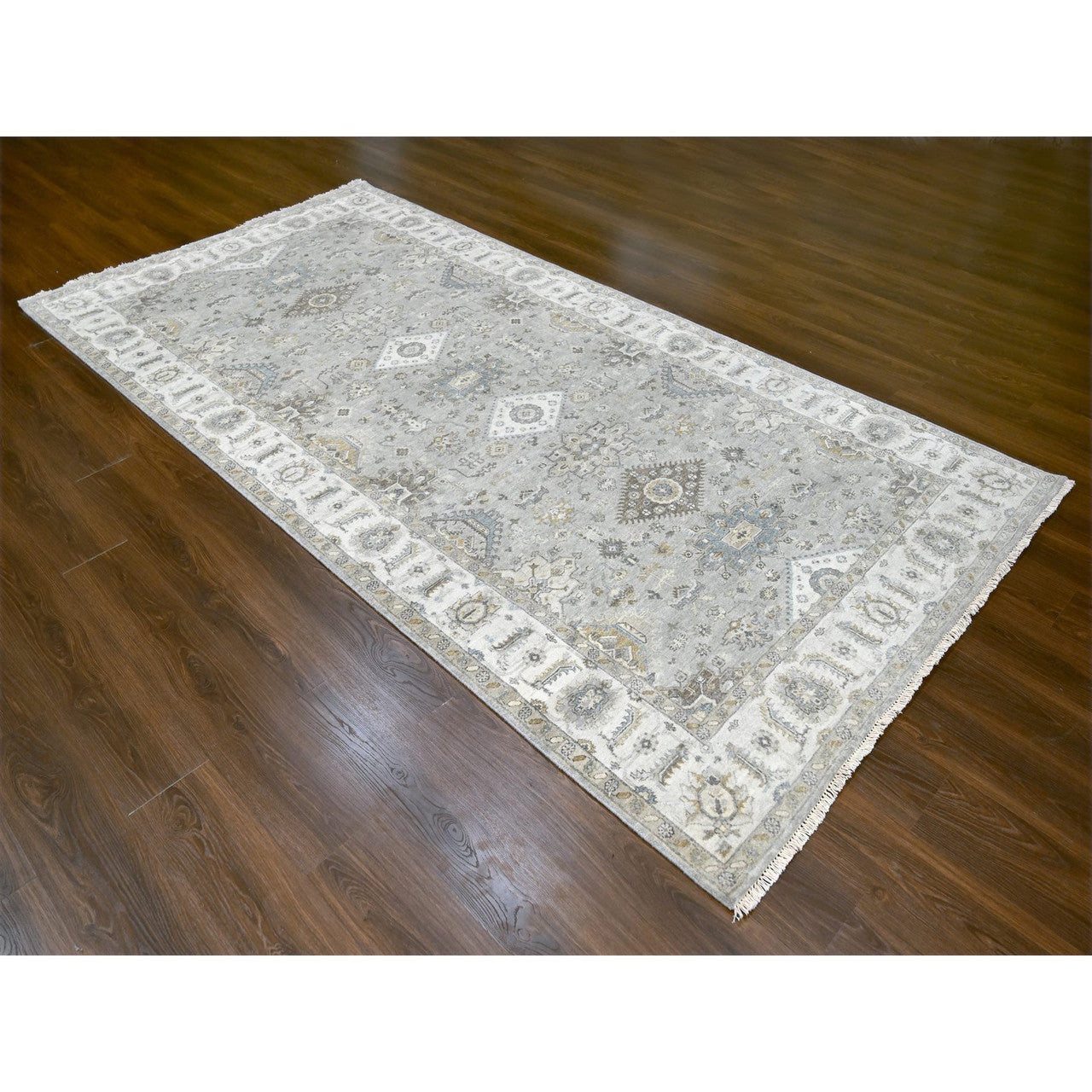 Gray 6'0" x 11'9" Heriz Hand knotted Wool Rug - Sku: O084906