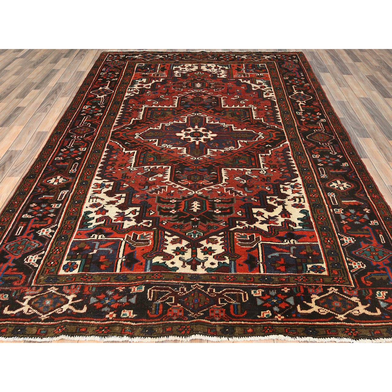 Red 6'8" x 9'3" Heriz Midnight Hand knotted Wool Rug - Sku: O085237