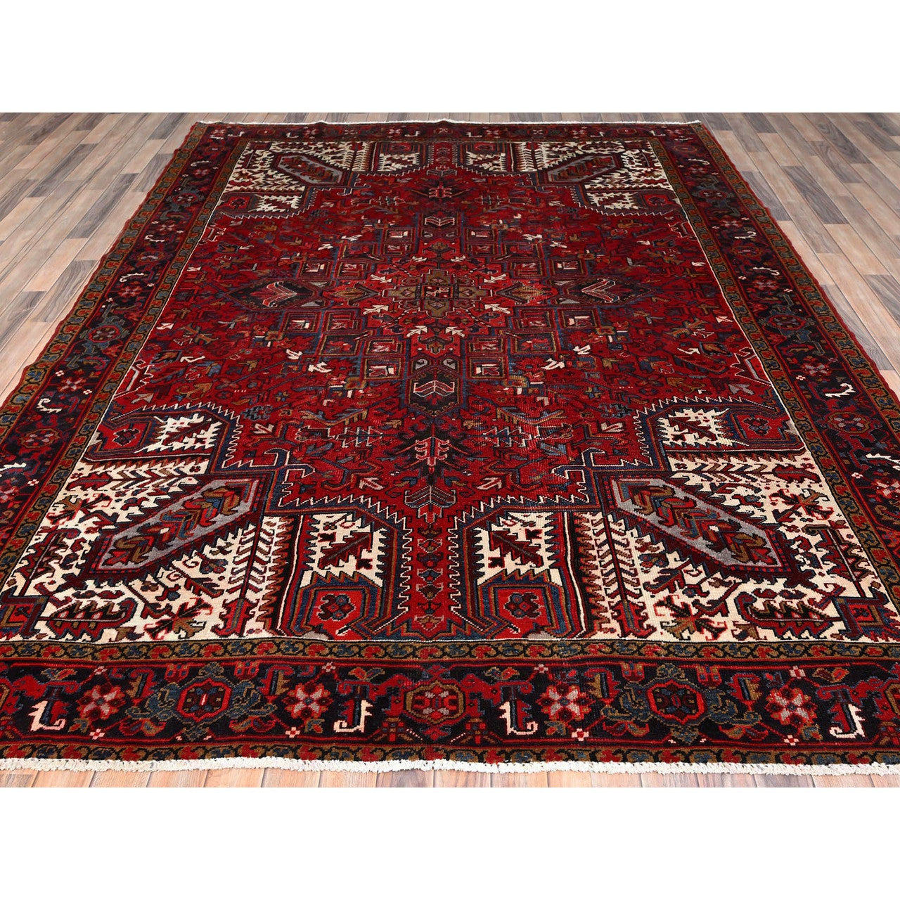 Red 8'0" x 10'8" Heriz Hand knotted Wool Rug - Sku: O085313