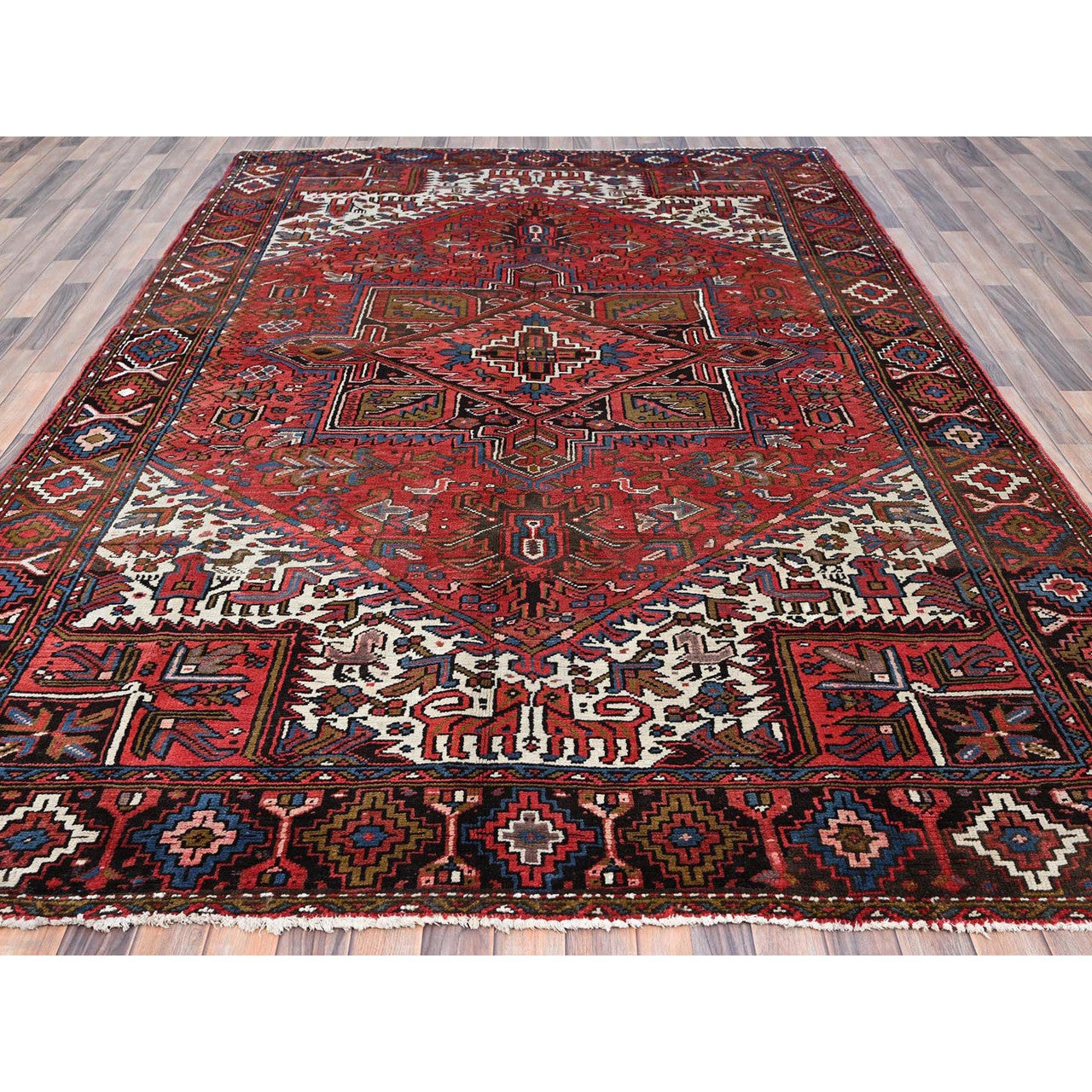 Red 7'6" x 10'7" Heriz Hand knotted Wool Rug - Sku: O085888