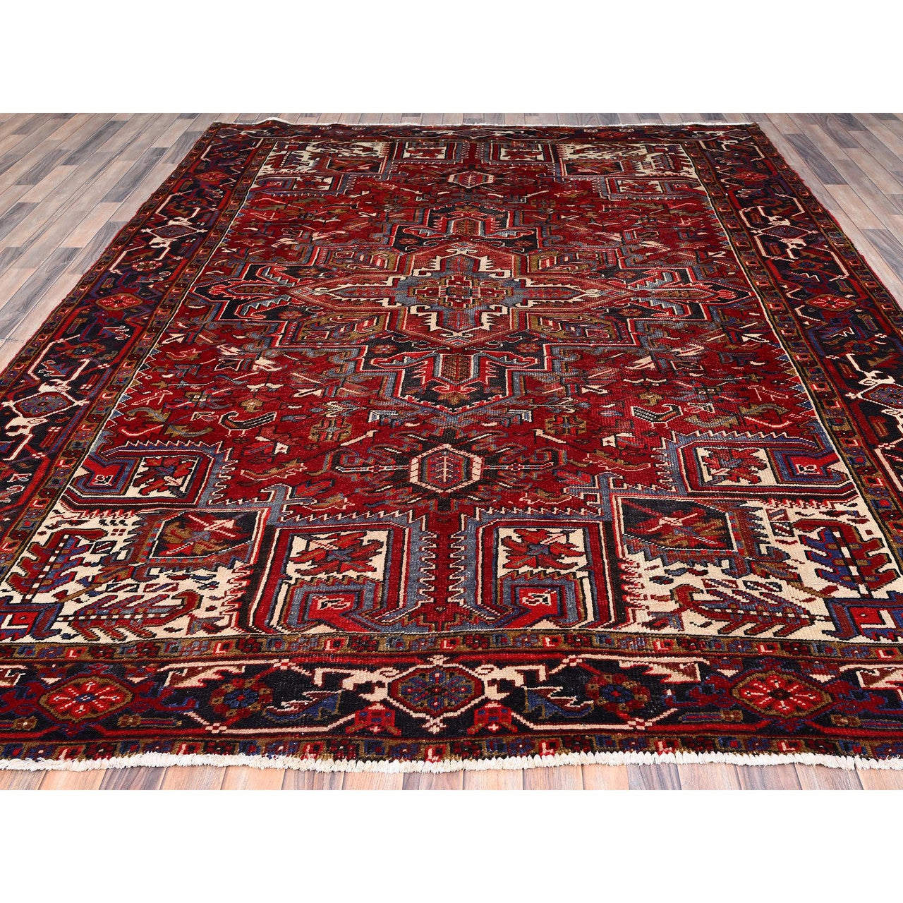 Red 8'4" x 10'3" Heriz Hand knotted Wool Rug - Sku: O085905