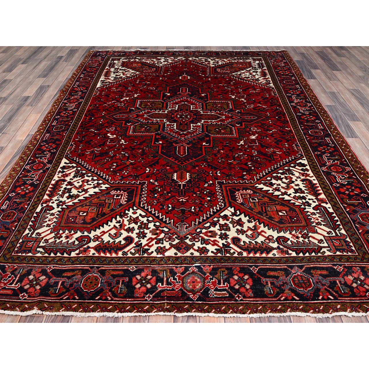 Red 7'0" x 9'11" Heriz Hand knotted Wool Rug - Sku: O085923