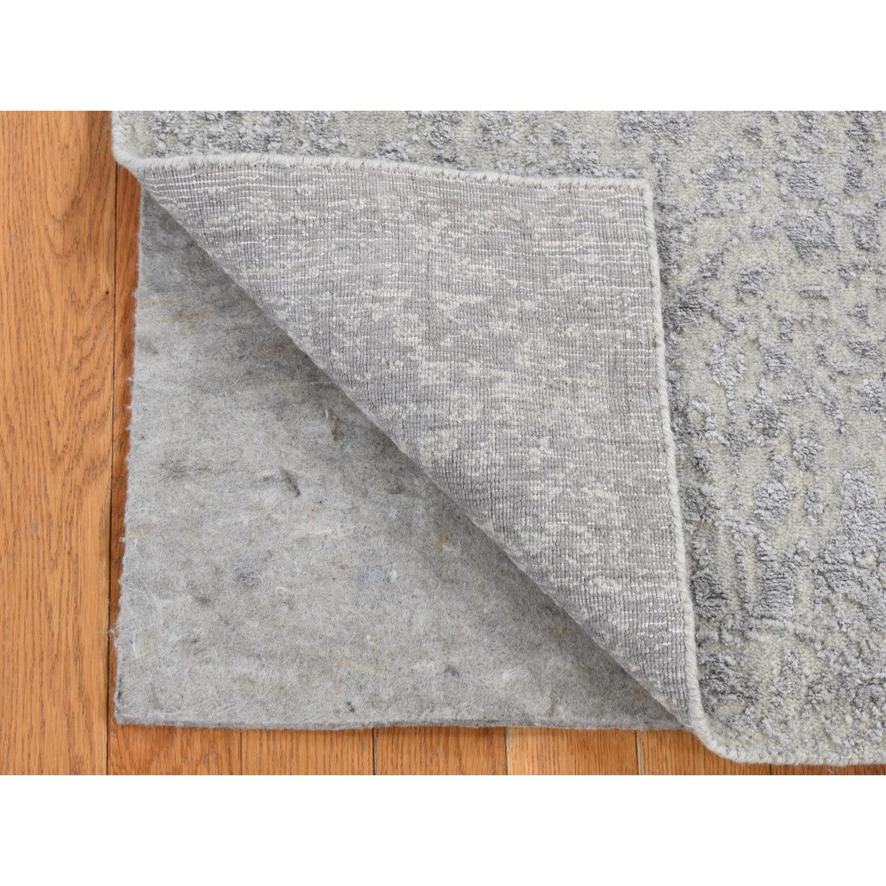 Gray 2'5" x 6'0" Handloom Wool/Silk Rug -O087324