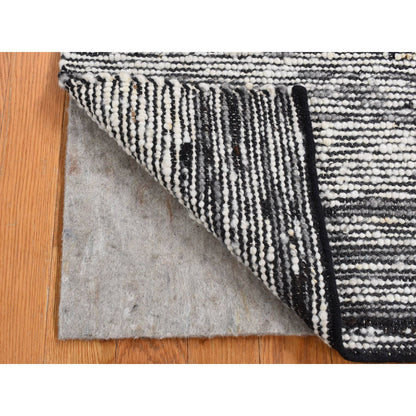 Modern and Contemporary Wool Hand Loomed Rug Ivory No Border 2.0X2.0 -O087412