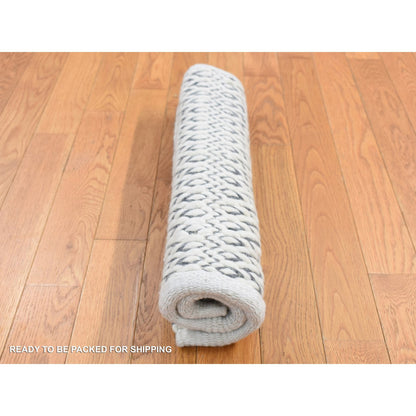 Modern and Contemporary Wool Hand Woven Rug Ivory No Border 2.1X2.2 -O087415