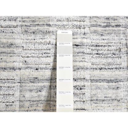 Modern and Contemporary Wool Hand Loomed Rug Ivory No Border 1.10X2.0 -O087482