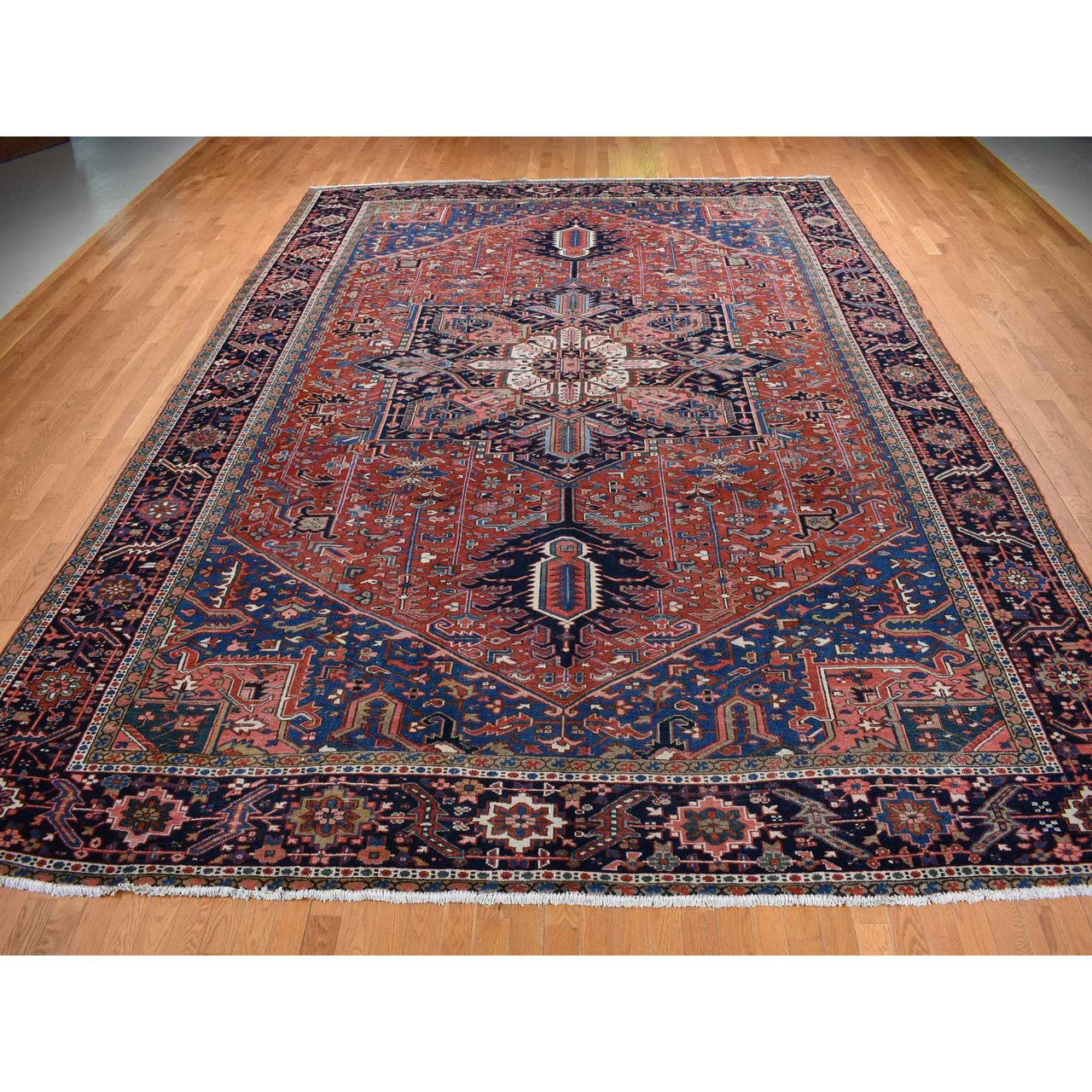 Red 12'3" x 16'1" Heriz Hand knotted Wool Rug - Sku: O087561