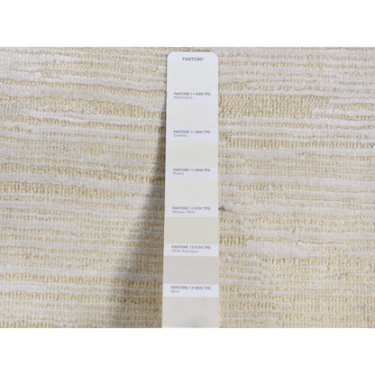 Modern and Contemporary Wool & Silk Hand Knotted Rug Ivory No Border 3.0X5.0 -O087604