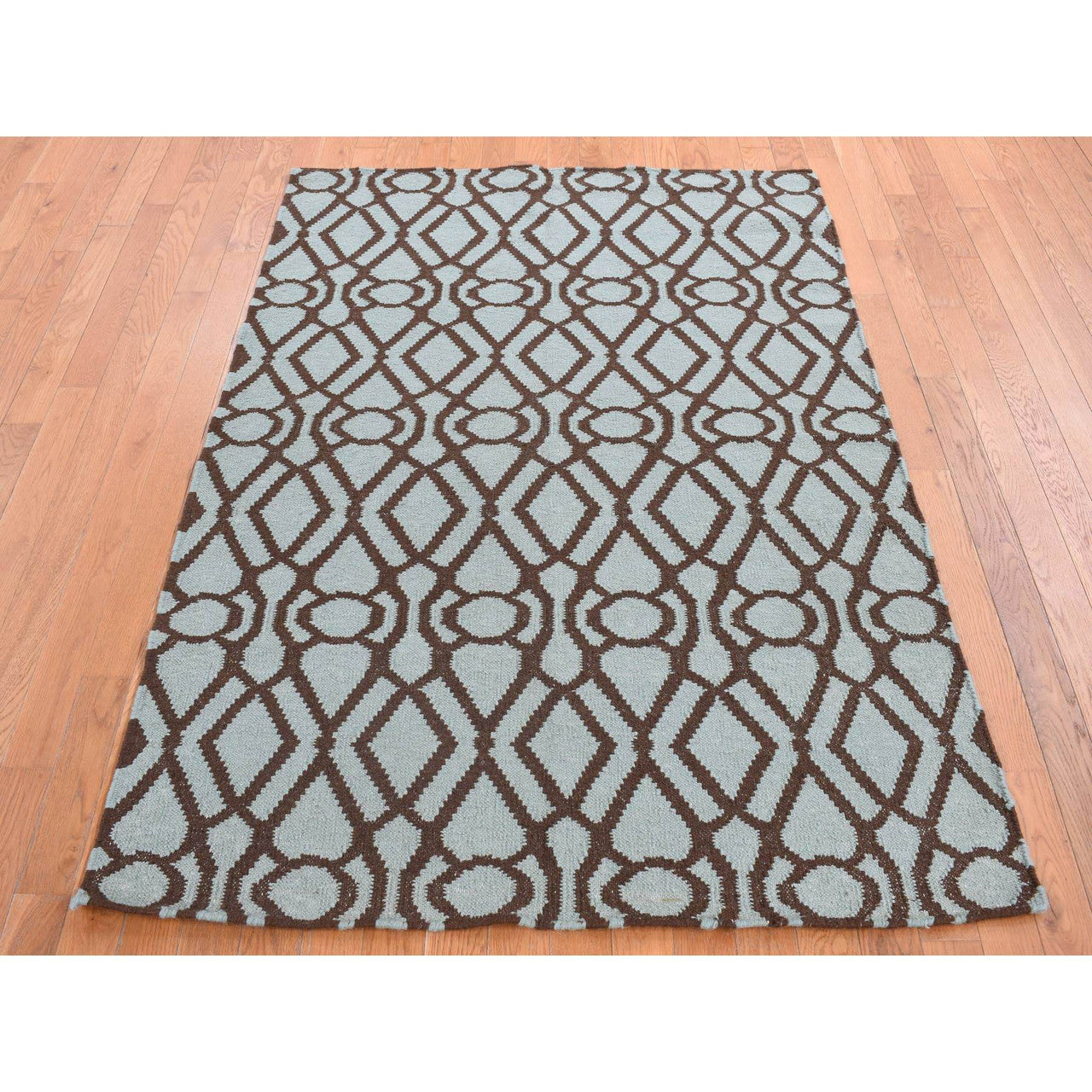 Green 4'3" x 5'10" Flat Weave Hand woven Wool Rug -O087901