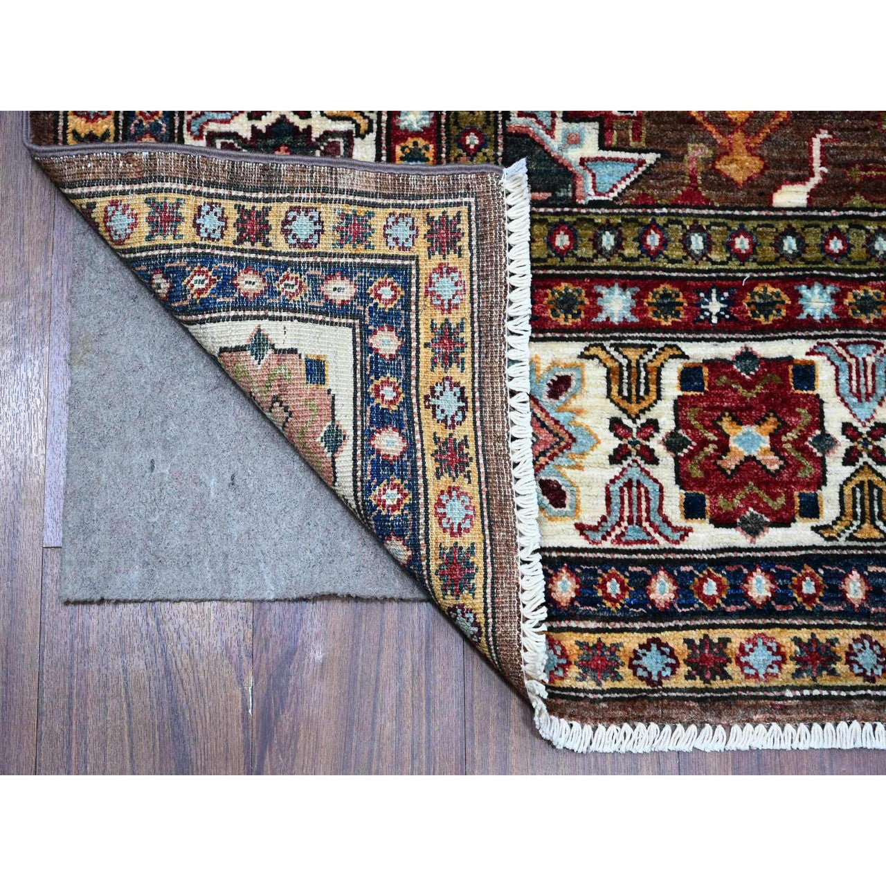Brown 6'0" x 8'10" Kazak Hand knotted Wool Rug - Sku: O089300