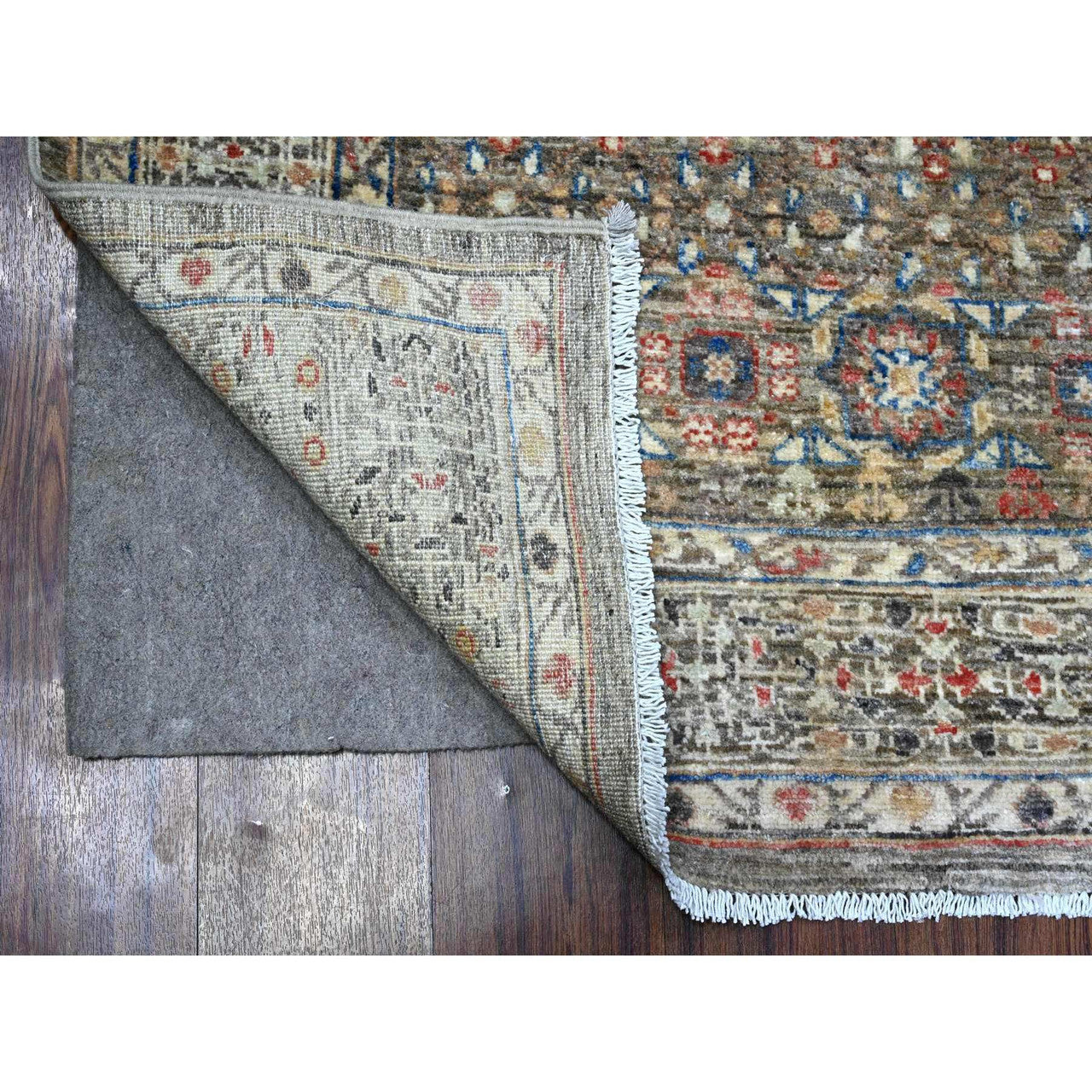 Gray 6'1" x 8'10" Mamluk Hand knotted Wool Rug - Sku: O089707